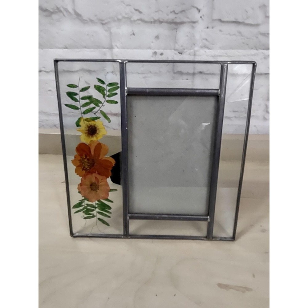 Vintage Leaded Glass Photo Frame Real Pressed Flowers Photo Cottage Retro 3x5